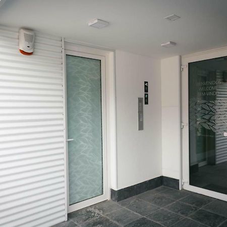 Infinity Plaza Pb Calido Departamento En El Centro De Ushuaia Apartment Exterior photo